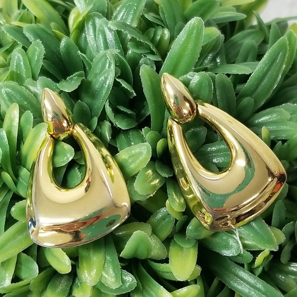 Vintage Goldtone Doorknocker Earrings - Picture 3 of 5